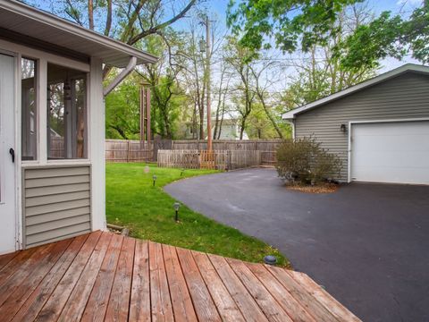 Tiny photo for 6N051 Oakwood Drive, St. Charles, IL 60174 (MLS # 12629570)