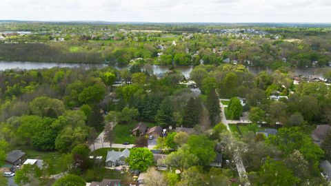 Tiny photo for 6N051 Oakwood Drive, St. Charles, IL 60174 (MLS # 12629570)