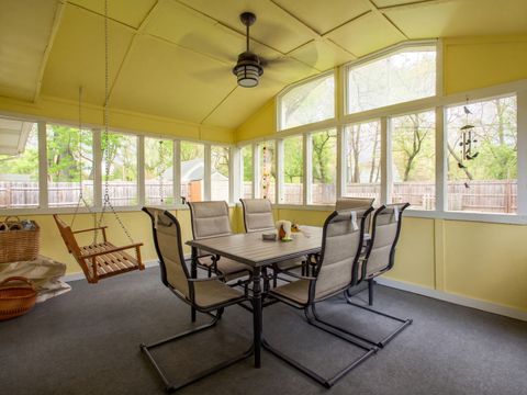 Tiny photo for 6N051 Oakwood Drive, St. Charles, IL 60174 (MLS # 12629570)