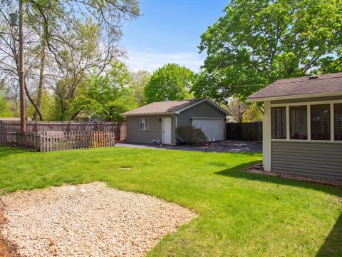 Tiny photo for 6N051 Oakwood Drive, St. Charles, IL 60174 (MLS # 12629570)
