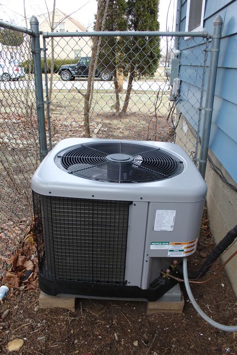 Tiny photo for 689 Bent Street, Elgin, IL 60120 (MLS # 12545100)