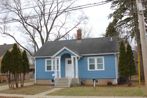 Photo of 689 Bent Street, Elgin, IL 60120 (MLS # 12545100)