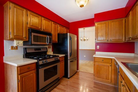 Tiny photo for 1405 Creekside Court #B, Elgin, IL 60123 (MLS # 12490956)