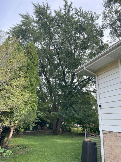 Tiny photo for 14647 Irving Avenue, Dolton, IL 60419 (MLS # 12438509)
