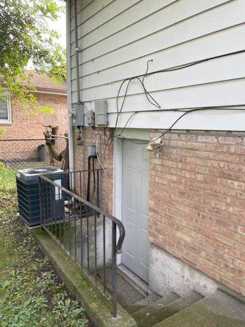 Tiny photo for 14647 Irving Avenue, Dolton, IL 60419 (MLS # 12438509)