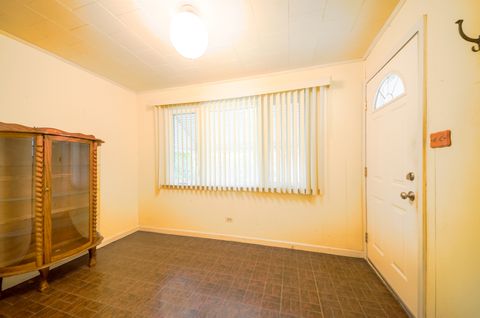 Tiny photo for 4909 N Newcastle Avenue, Chicago, IL 60656 (MLS # 12520233)