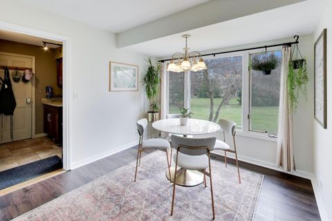 Tiny photo for 1 Aberdeen Road, Hawthorn Woods, IL 60047 (MLS # 12586710)