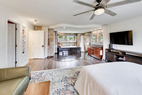 Tiny photo for 1 Aberdeen Road, Hawthorn Woods, IL 60047 (MLS # 12586710)