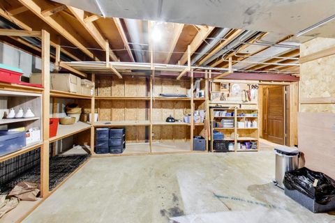 Tiny photo for 1 Aberdeen Road, Hawthorn Woods, IL 60047 (MLS # 12586710)