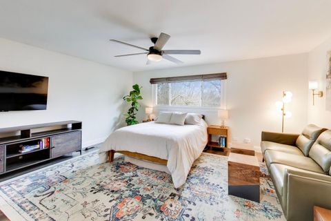 Tiny photo for 1 Aberdeen Road, Hawthorn Woods, IL 60047 (MLS # 12586710)