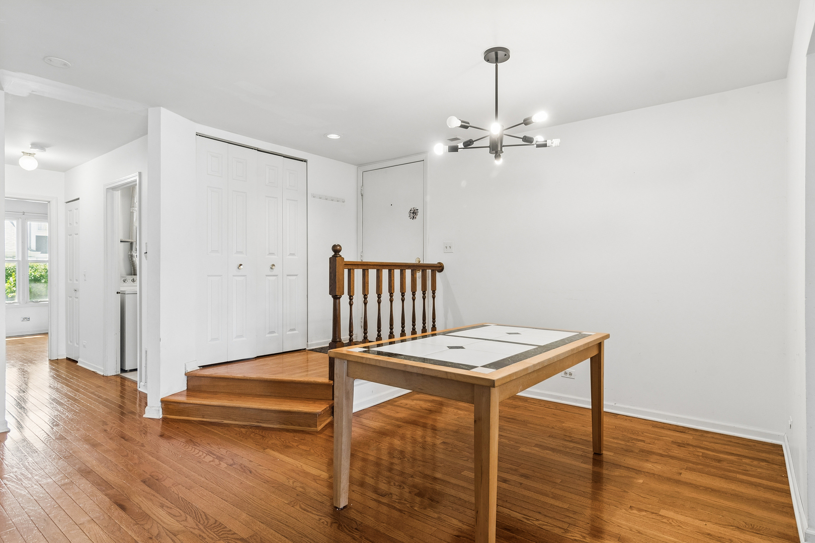 1411 Wentworth Court 1411