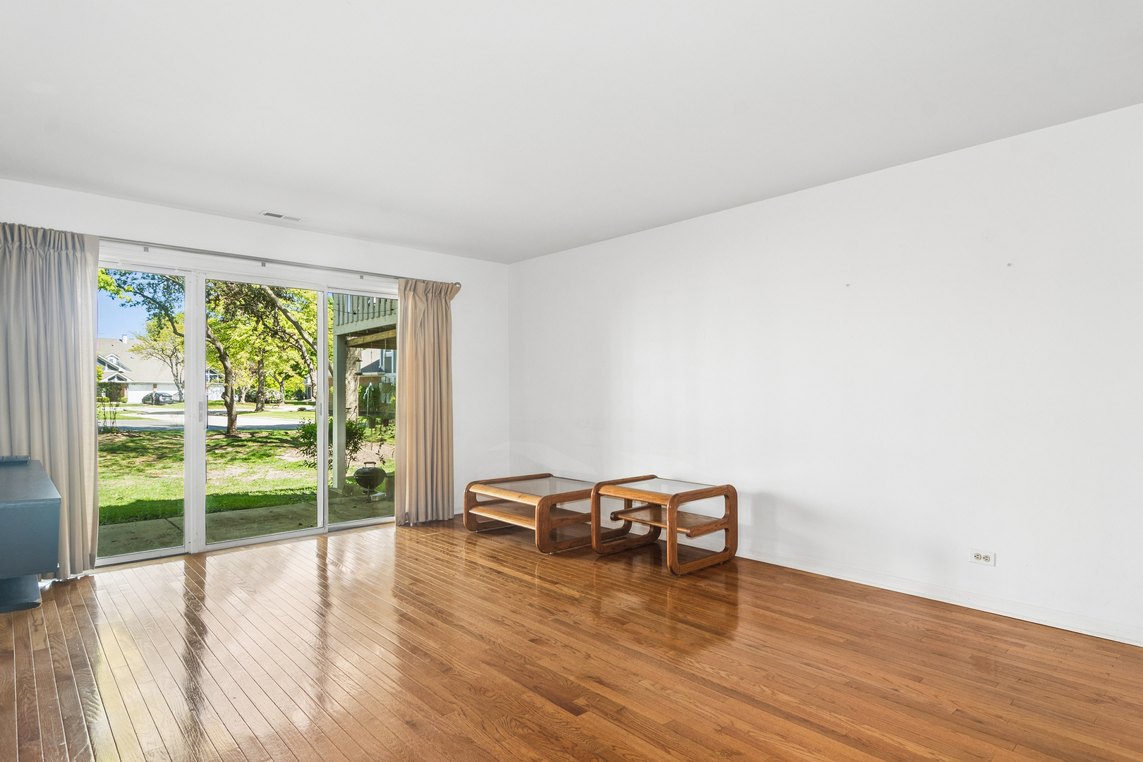 1411 Wentworth Court 1411