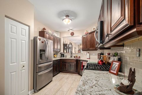 Tiny photo for 363 Milano Drive #363, Cary, IL 60013 (MLS # 12602408)