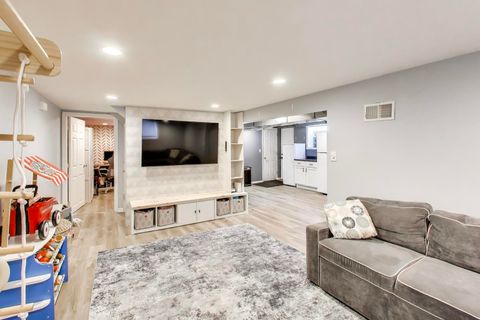 Tiny photo for 5642 S Natchez Avenue, Chicago, IL 60638 (MLS # 12584879)