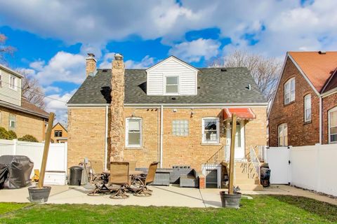 Tiny photo for 5642 S Natchez Avenue, Chicago, IL 60638 (MLS # 12584879)