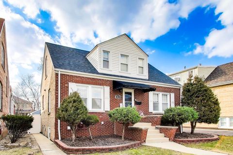 Tiny photo for 5642 S Natchez Avenue, Chicago, IL 60638 (MLS # 12584879)