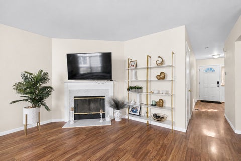 Tiny photo for 34313 N Homestead Road, Gurnee, IL 60031 (MLS # 12732603)