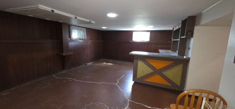 Tiny photo for 9525 W Oak Place, Des Plaines, IL 60016 (MLS # 12488793)