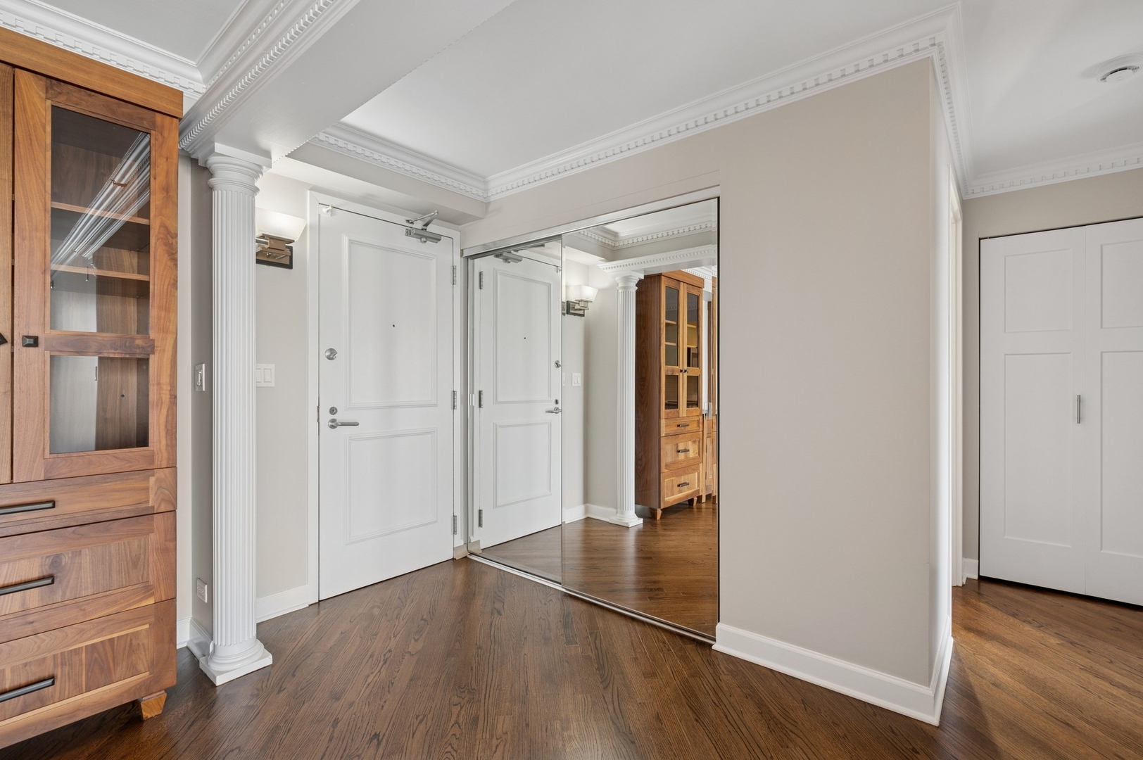 1250 N Dearborn Street 10B