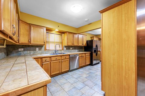 Tiny photo for 1124 Linden Avenue, Bellwood, IL 60104 (MLS # 12544167)