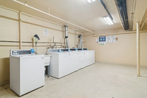 Tiny photo for 24A Kingery Quarter #202, Willowbrook, IL 60527 (MLS # 12545490)