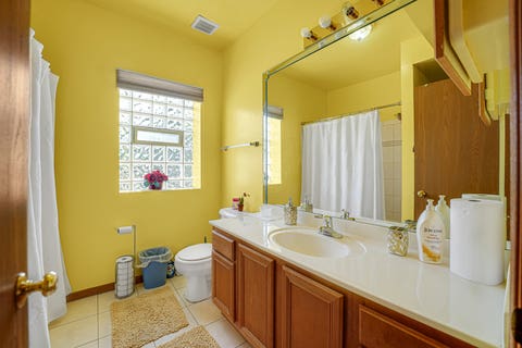 Tiny photo for 8008 S Ridgeland Avenue #2A, Chicago, IL 60617 (MLS # 12721510)