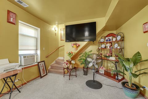 Tiny photo for 8008 S Ridgeland Avenue #2A, Chicago, IL 60617 (MLS # 12721510)
