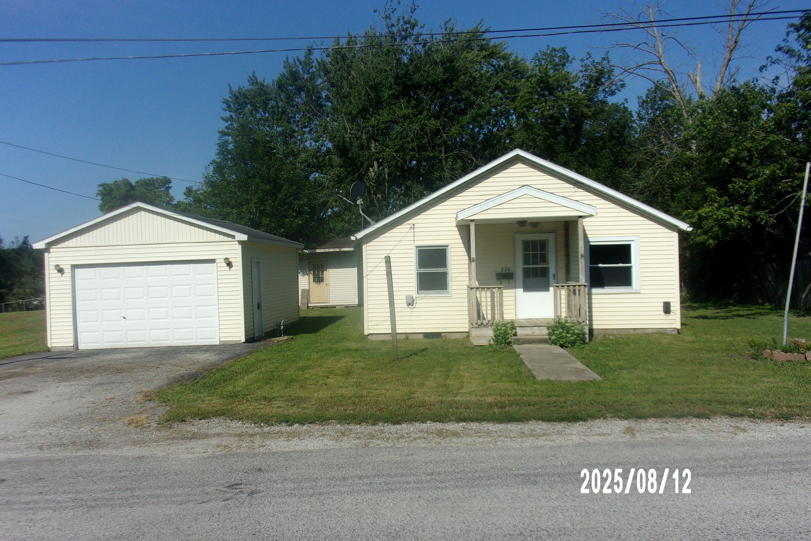 110 N Mansfield Avenue