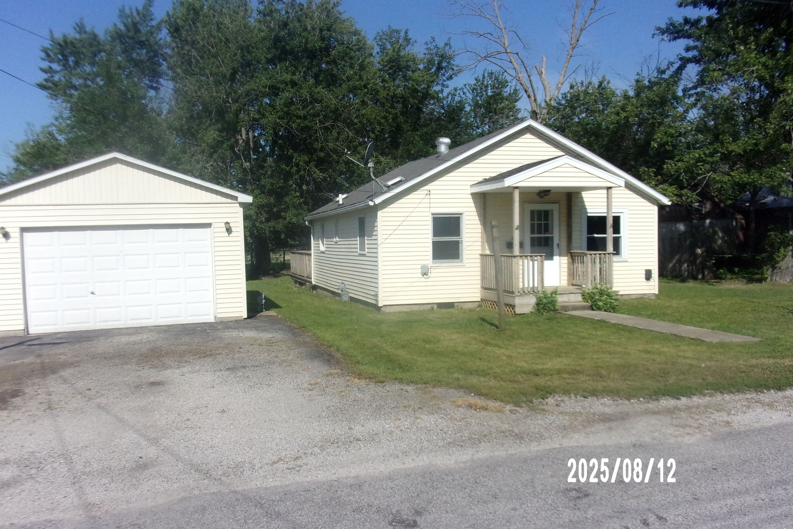 110 N Mansfield Avenue