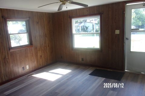 Tiny photo for 110 N Mansfield Avenue, Milford, IL 60953 (MLS # 12444066)