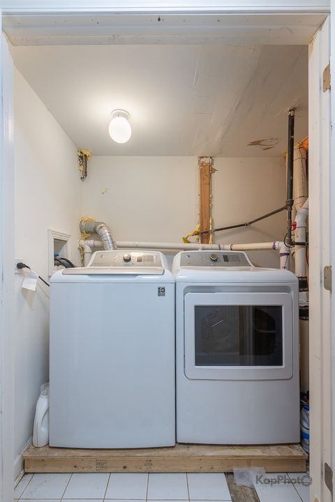Tiny photo for 2843 S Wells Street #1E, Chicago, IL 60616 (MLS # 12585676)