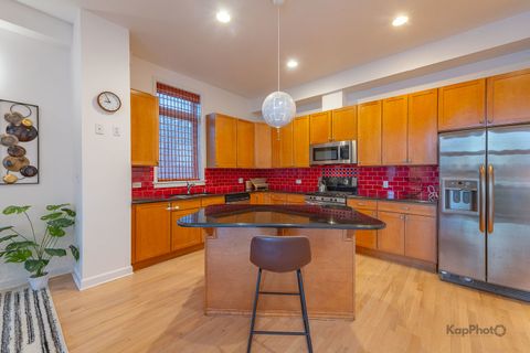 Tiny photo for 2843 S Wells Street #1E, Chicago, IL 60616 (MLS # 12585676)