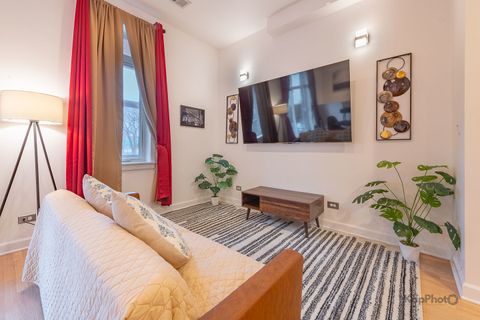 Tiny photo for 2843 S Wells Street #1E, Chicago, IL 60616 (MLS # 12585676)
