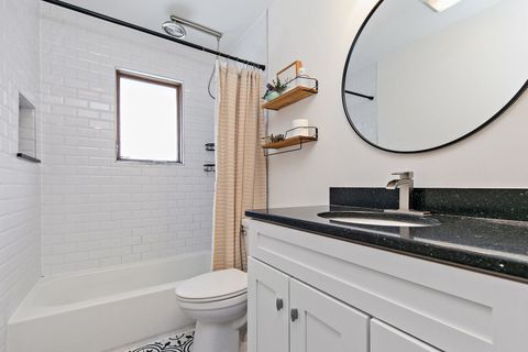 Tiny photo for 2021 W Spring Ridge Drive, Arlington Heights, IL 60004 (MLS # 12552611)