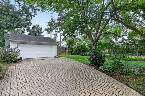 Tiny photo for 326 N Kensington Avenue, La Grange Park, IL 60526 (MLS # 12665673)