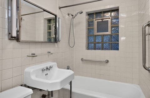 Tiny photo for 326 N Kensington Avenue, La Grange Park, IL 60526 (MLS # 12665673)