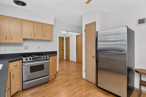 Tiny photo for 326 N Kensington Avenue, La Grange Park, IL 60526 (MLS # 12665673)
