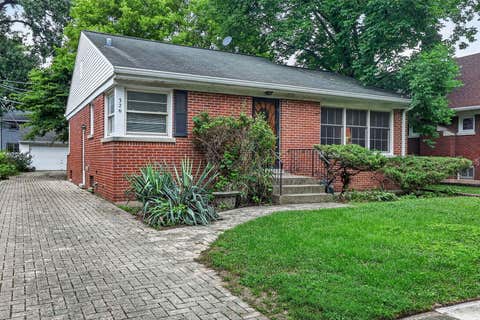 Tiny photo for 326 N Kensington Avenue, La Grange Park, IL 60526 (MLS # 12665673)