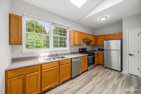 Tiny photo for 427 Barnaby Drive, Oswego, IL 60543 (MLS # 12662117)