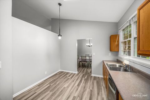 Tiny photo for 427 Barnaby Drive, Oswego, IL 60543 (MLS # 12662117)