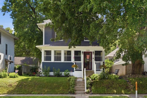 Photo of 4504 14th Avenue, Rock Island, IL 61201 (MLS # 12735895)
