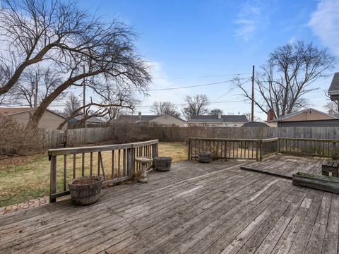 Tiny photo for 3658 15th Avenue Court, Moline, IL 61265 (MLS # 12600796)