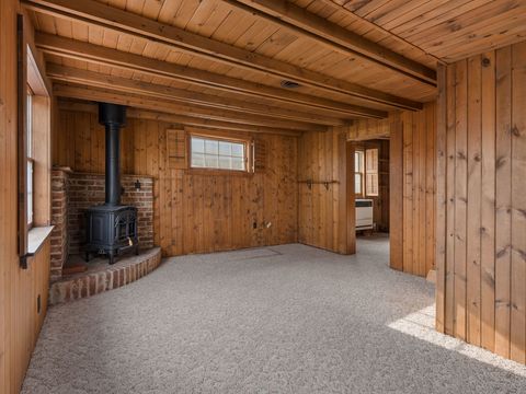 Tiny photo for 3658 15th Avenue Court, Moline, IL 61265 (MLS # 12600796)