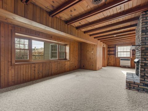 Tiny photo for 3658 15th Avenue Court, Moline, IL 61265 (MLS # 12600796)