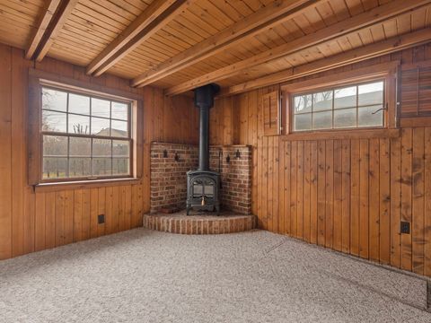 Tiny photo for 3658 15th Avenue Court, Moline, IL 61265 (MLS # 12600796)