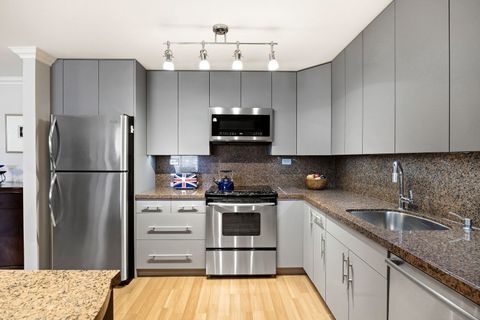 Tiny photo for 375 Plum Creek Drive #407, Wheeling, IL 60090 (MLS # 12620927)