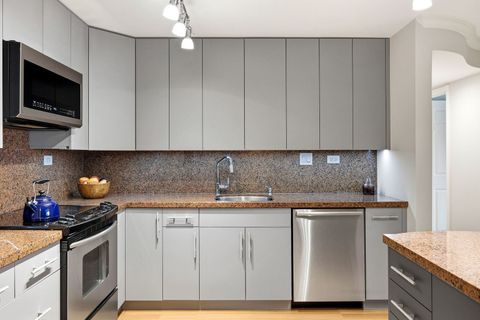 Tiny photo for 375 Plum Creek Drive #407, Wheeling, IL 60090 (MLS # 12620927)