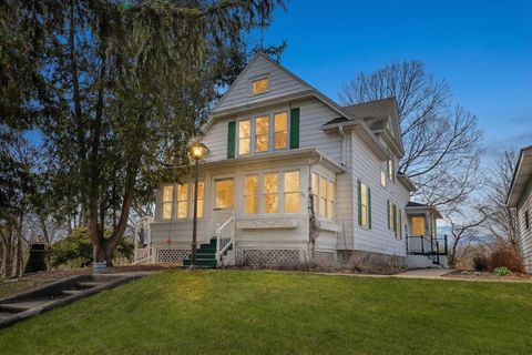 Tiny photo for 55 N Madison Street, Oswego, IL 60543 (MLS # 12601720)