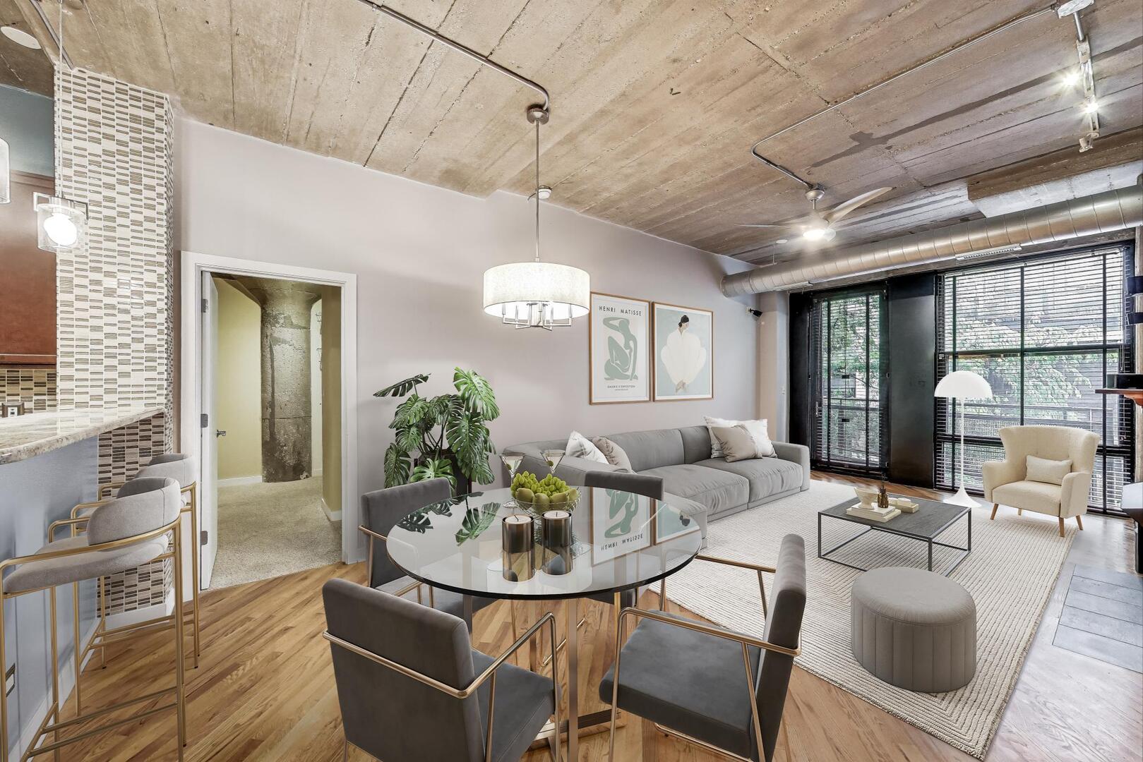 1110 W 15th Street 218