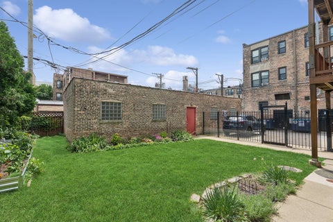 Tiny photo for 2747 N Spaulding Avenue #2, Chicago, IL 60647 (MLS # 12693931)